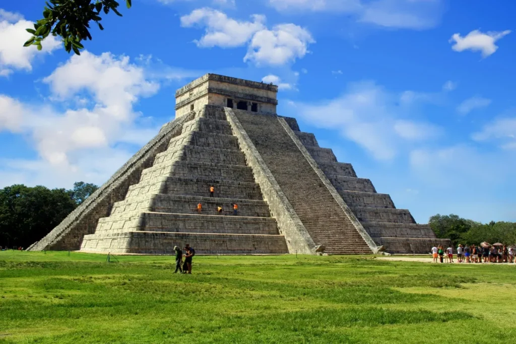 Chichén Itzá Essential Guide for First Time Travellers Chichén Itzá Travel Guide