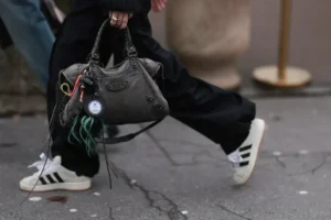 Women Fashion Sneakers